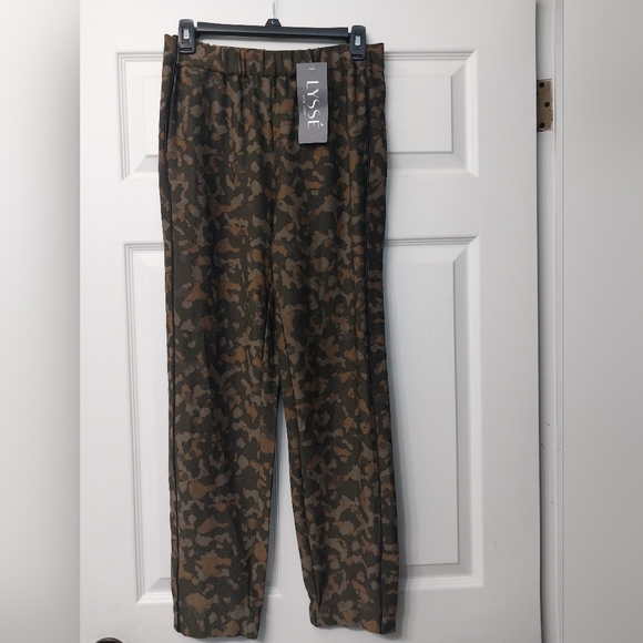 Lysse NWT small animal print pants - Picture 1 of 6